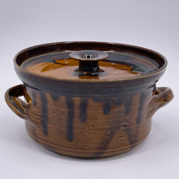 Handmade Bear Pottery Serving Bowl Dish with Lid Brown Drip Highland Wisconsin - Picture 1 of 16